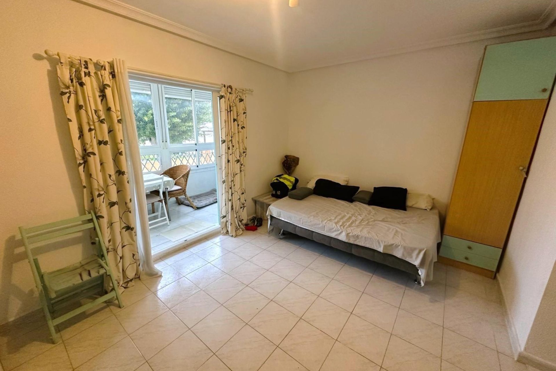 Resale - Apartment / flat -
Torrevieja - La Mata