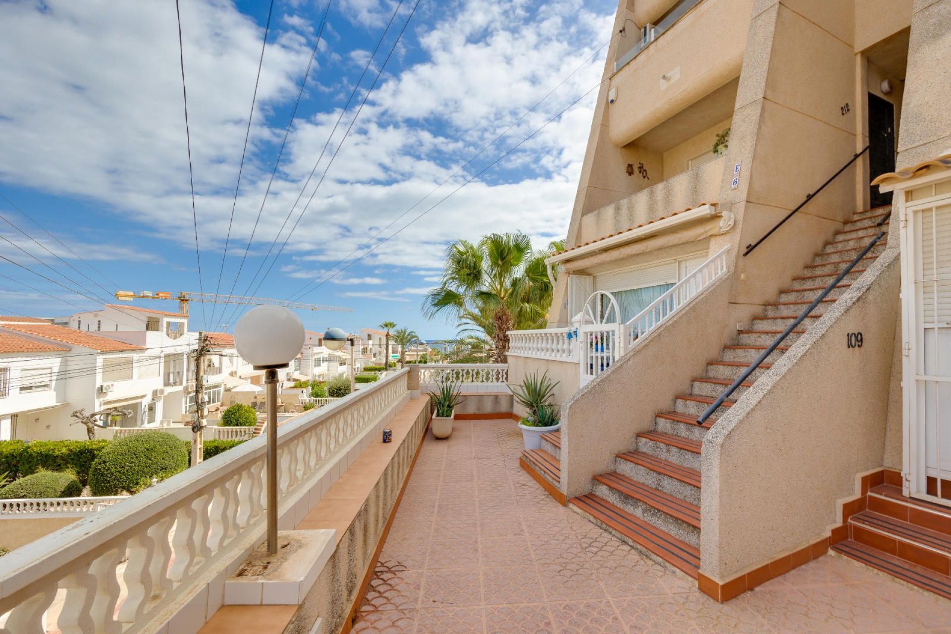 Resale - Apartment / flat -
Torrevieja - La Mata