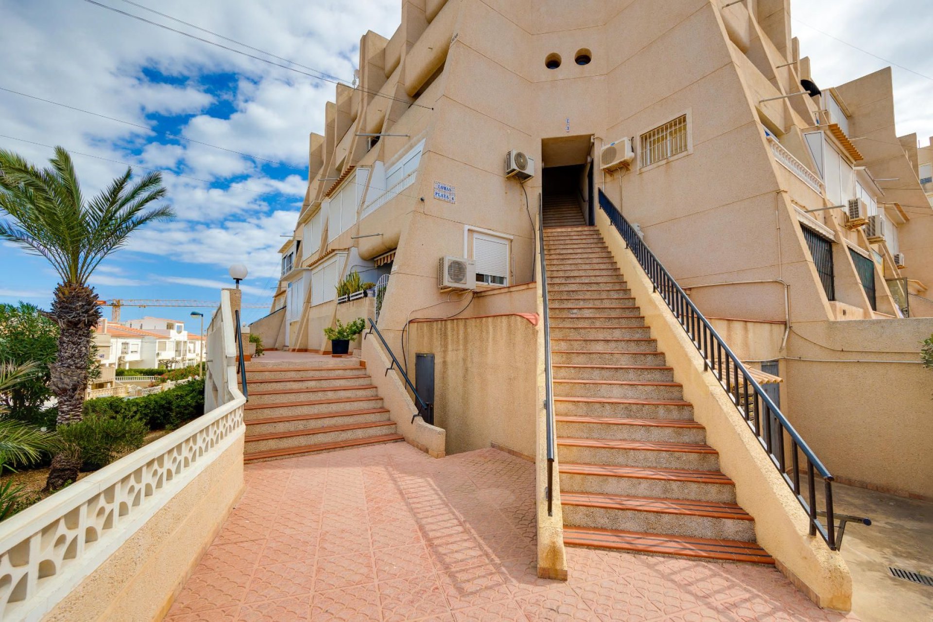 Resale - Apartment / flat -
Torrevieja - La Mata