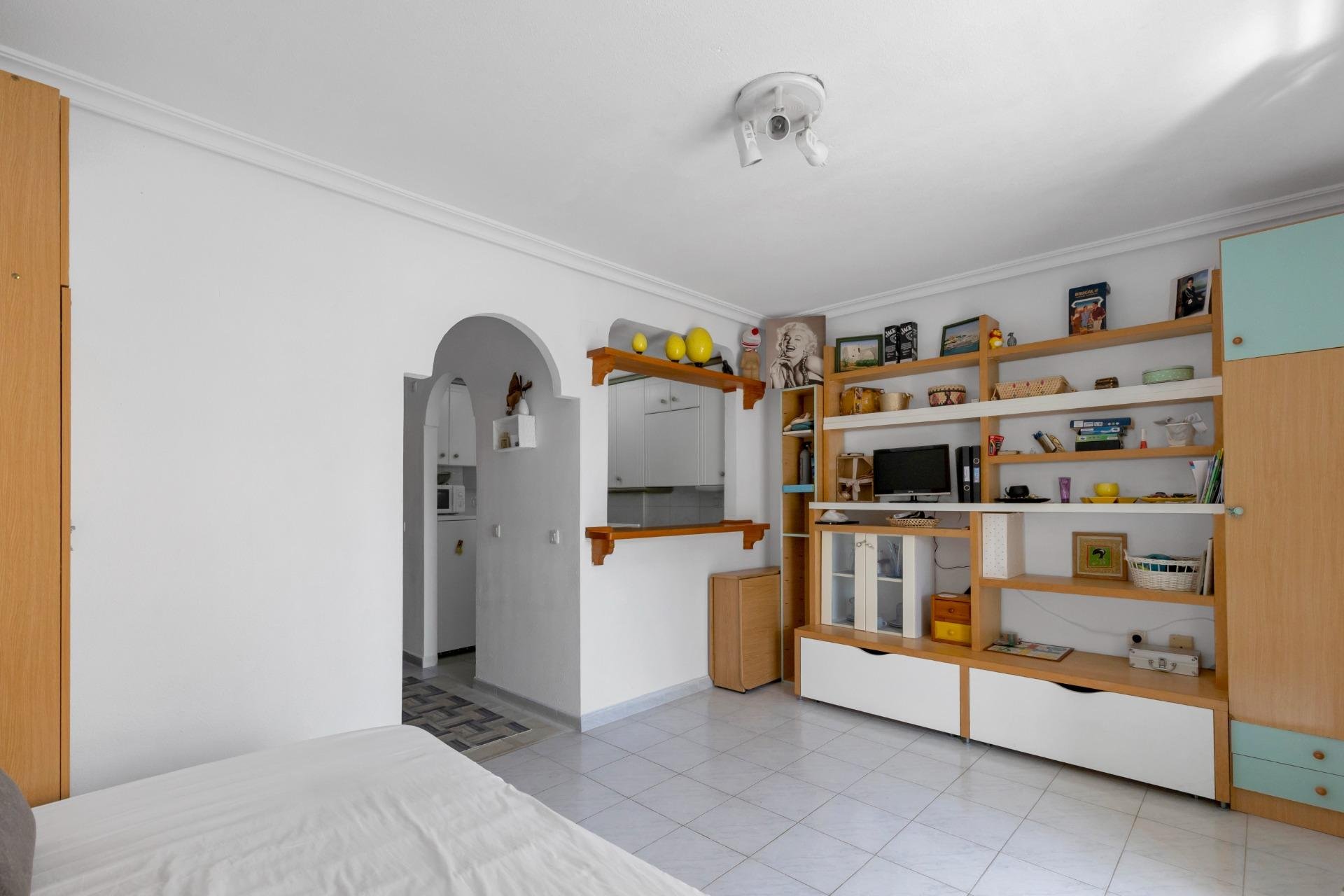 Resale - Apartment / flat -
Torrevieja - La Mata