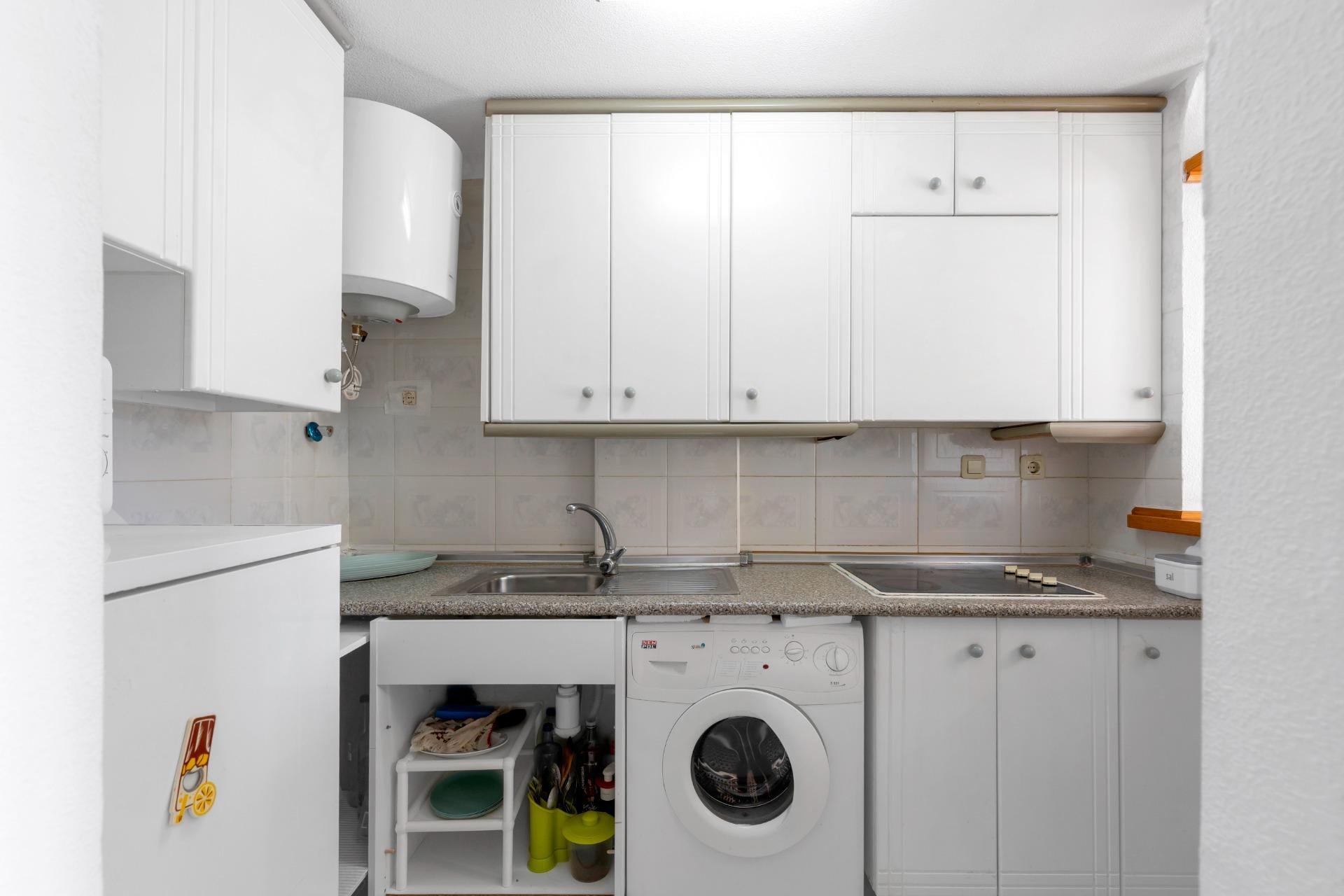 Resale - Apartment / flat -
Torrevieja - La Mata