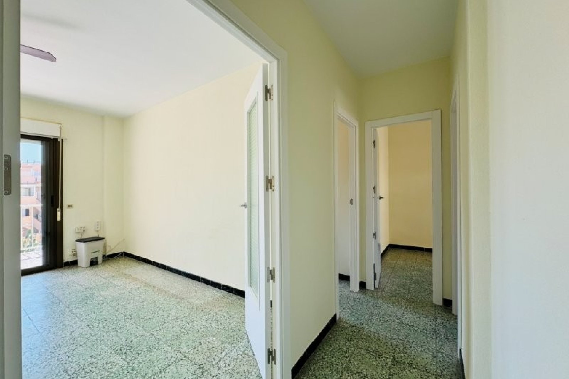 Resale - Apartment / flat -
Torrevieja - La Mata