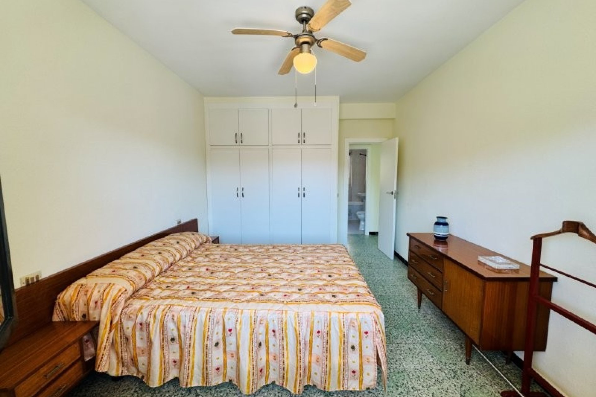 Resale - Apartment / flat -
Torrevieja - La Mata