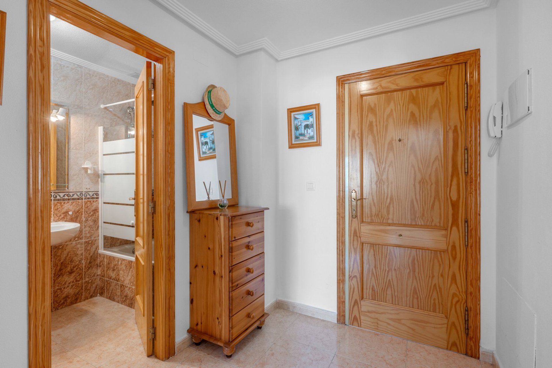 Resale - Apartment / flat -
Torrevieja - La Mata