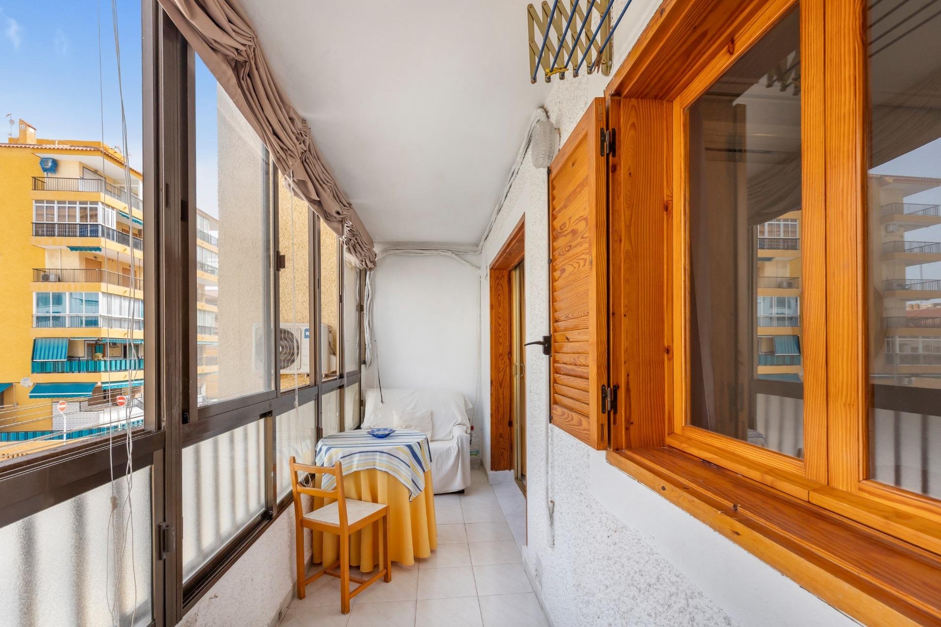 Resale - Apartment / flat -
Torrevieja - La Mata