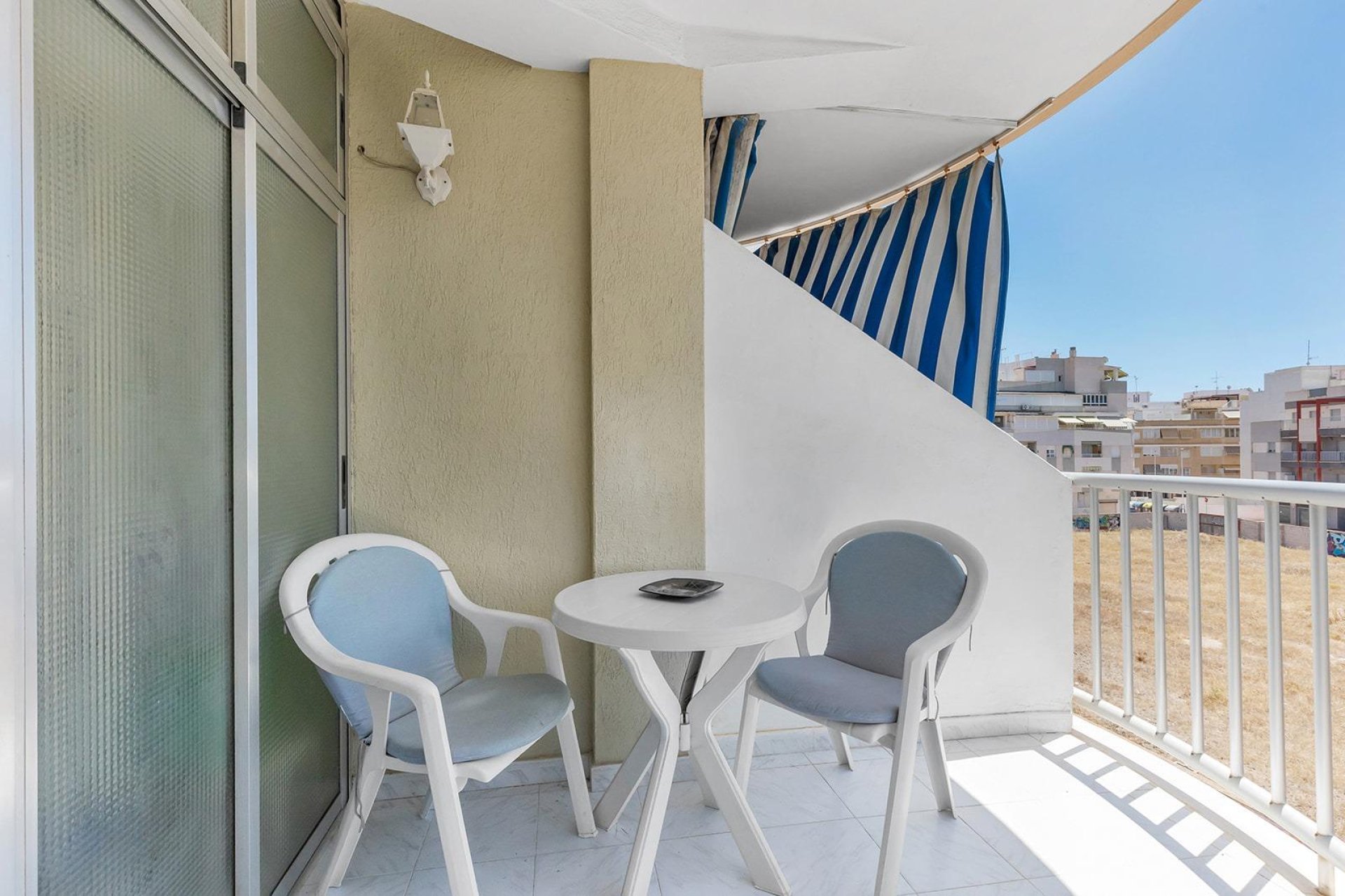 Resale - Apartment / flat -
Torrevieja - La Mata