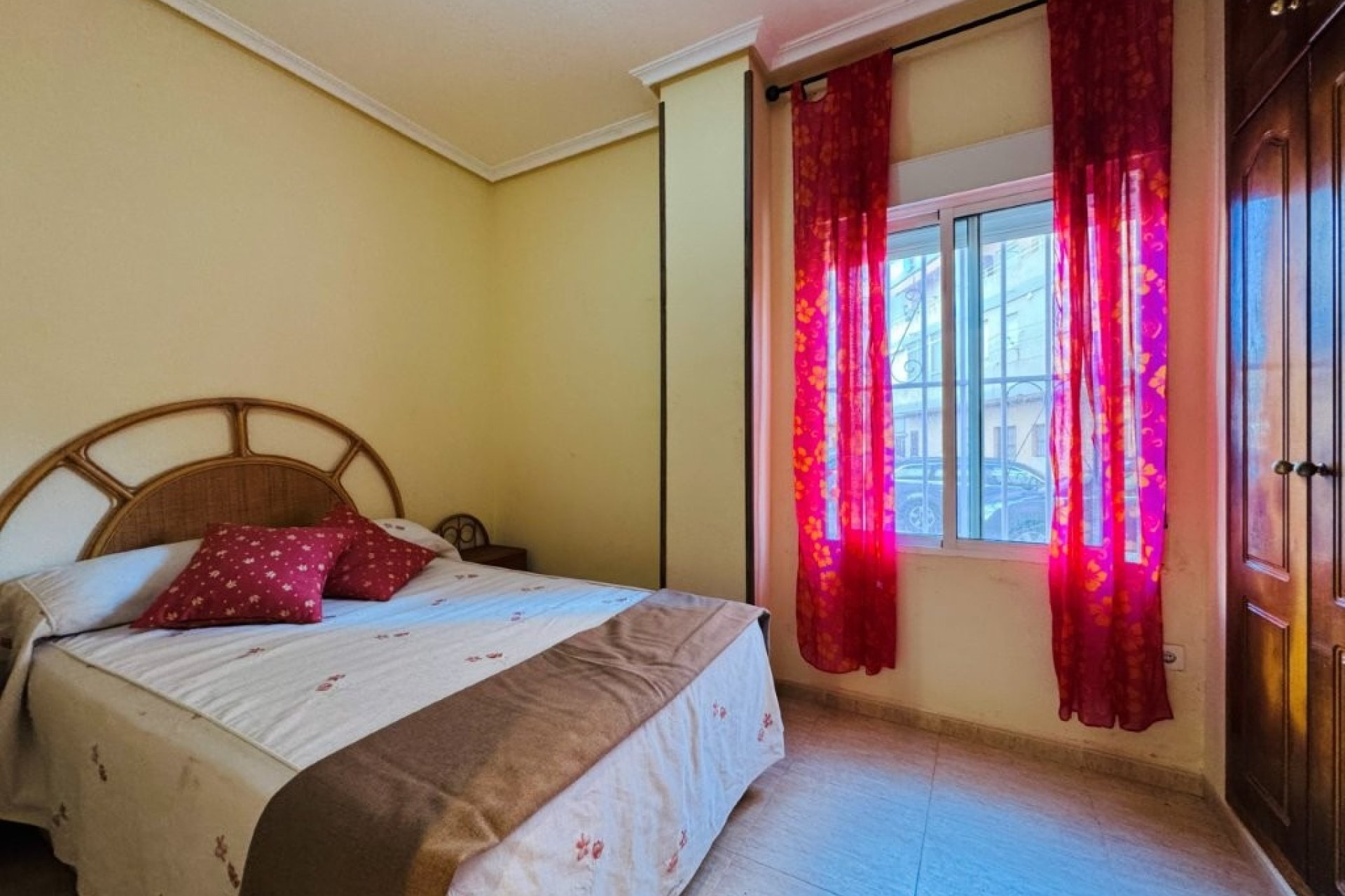 Resale - Apartment / flat -
Torrevieja - La Mata