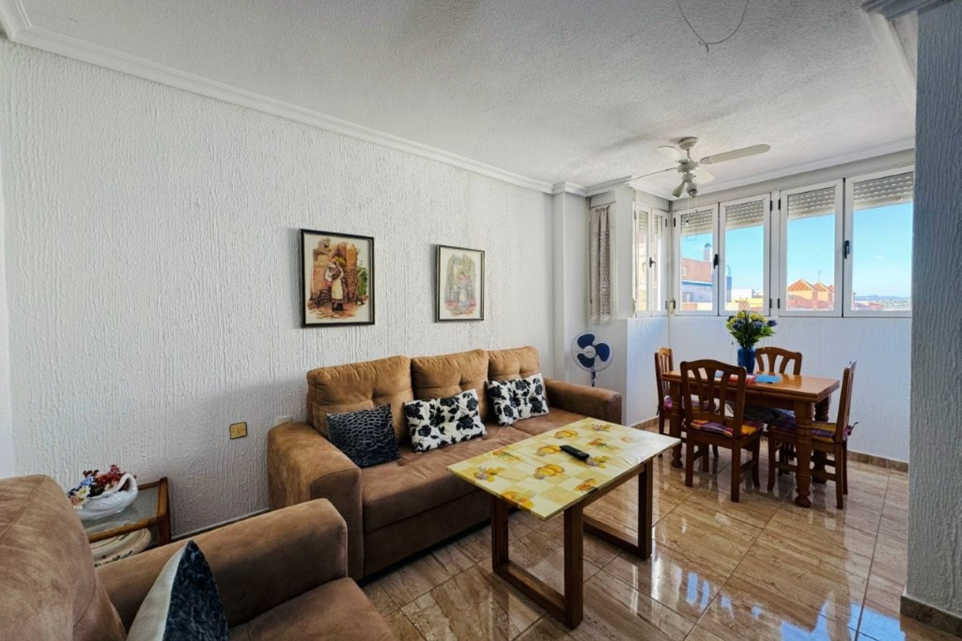 Resale - Apartment / flat -
Torrevieja - La Mata