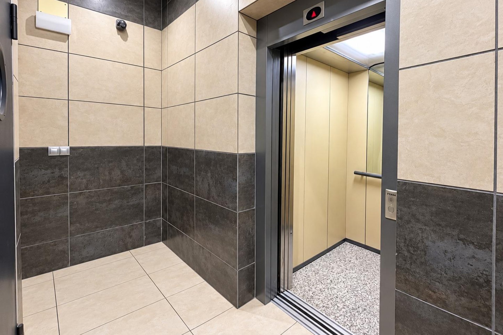 Resale - Apartment / flat -
Torrevieja - La Mata