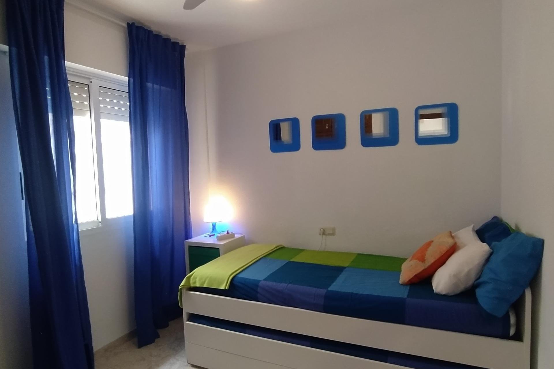 Resale - Apartment / flat -
Torrevieja - La Mata