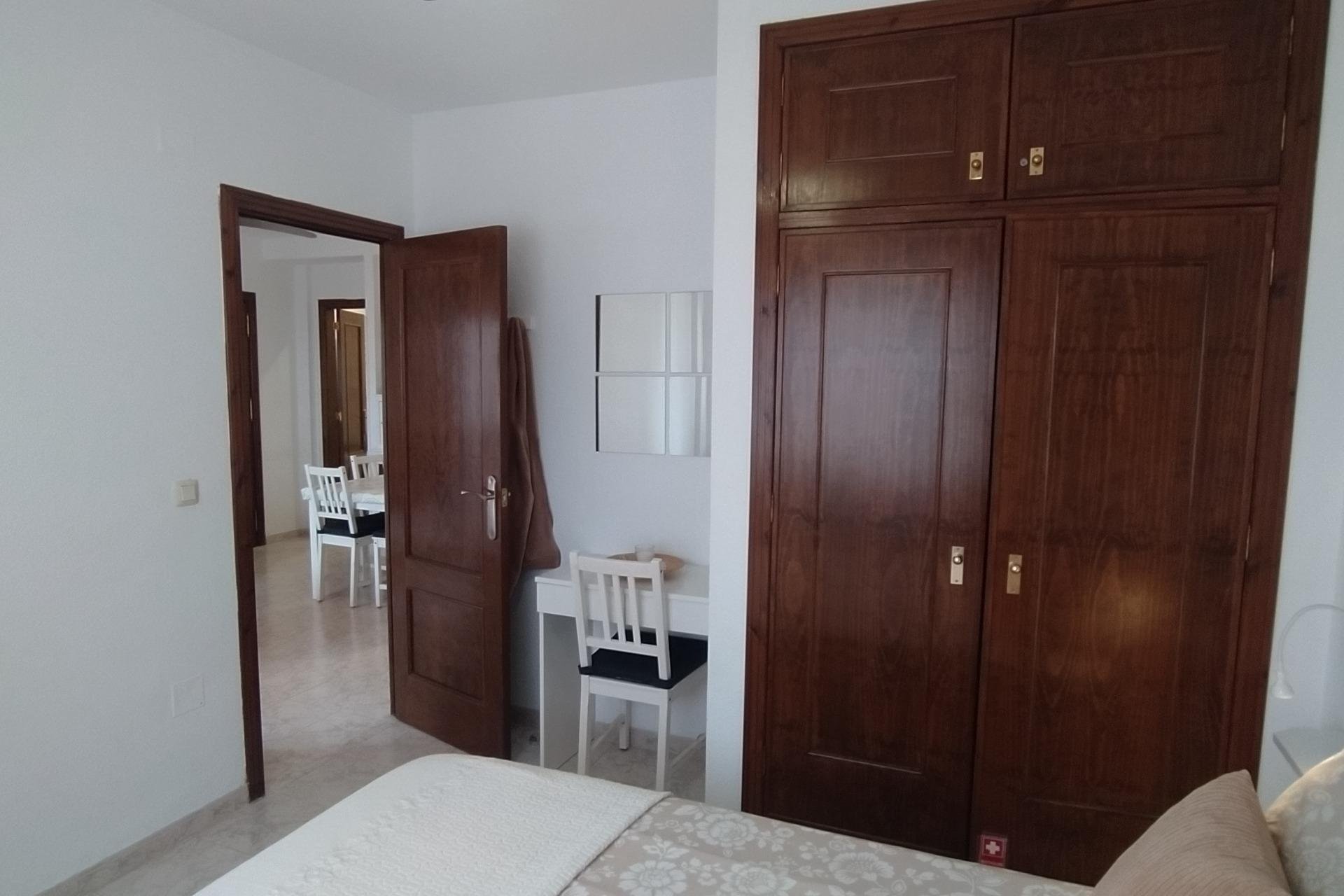 Resale - Apartment / flat -
Torrevieja - La Mata