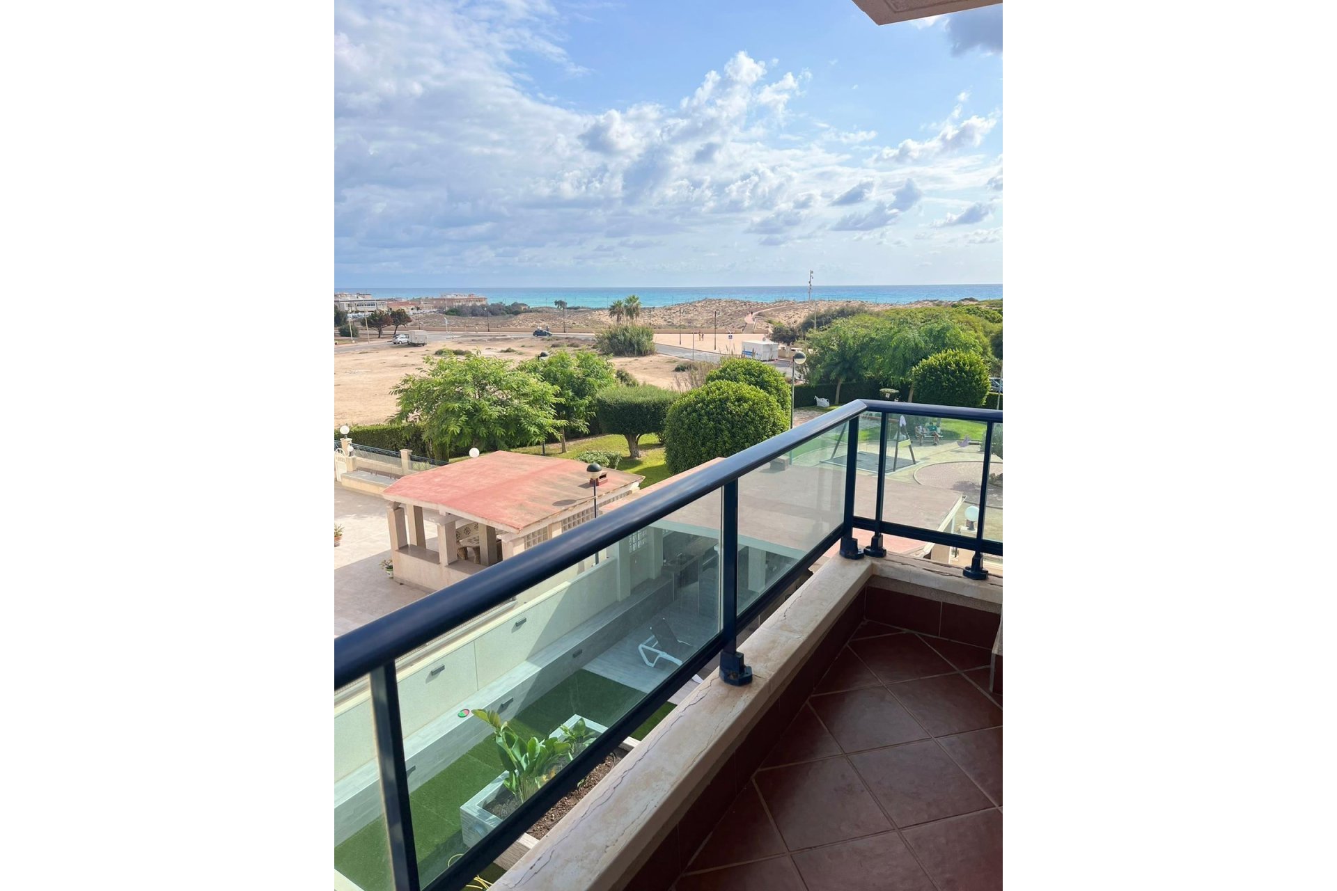 Resale - Apartment / flat -
Torrevieja - La Mata