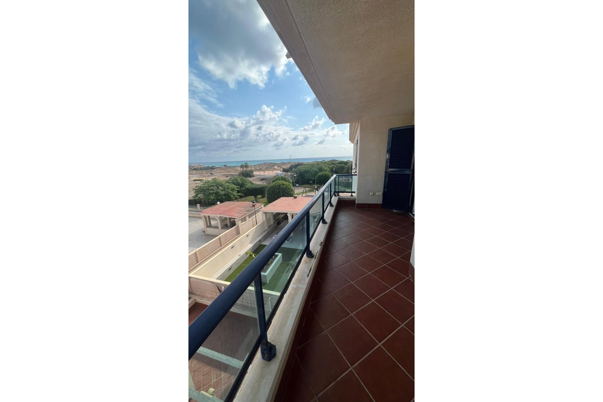 Resale - Apartment / flat -
Torrevieja - La Mata