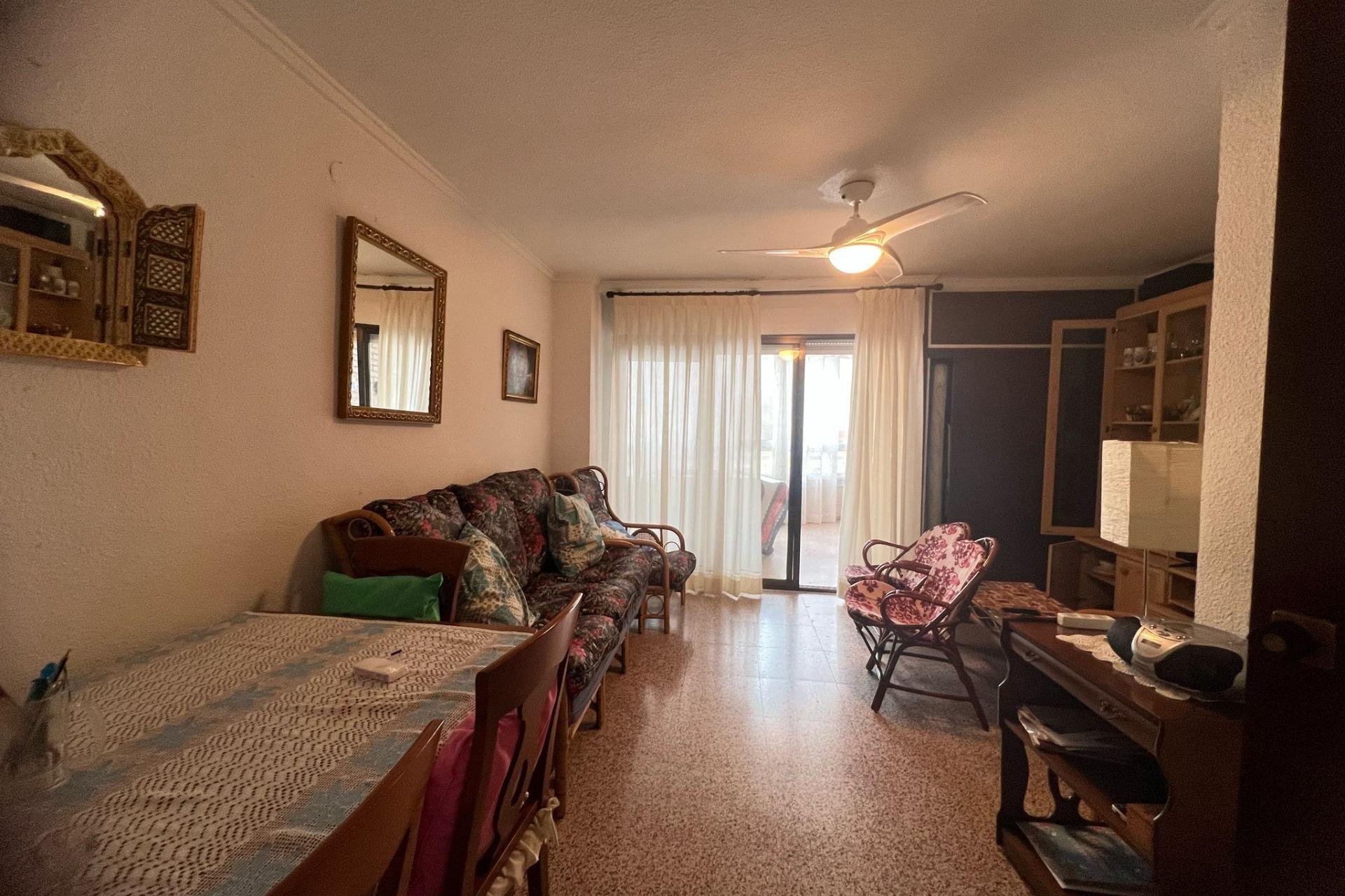 Resale - Apartment / flat -
Torrevieja - La Mata