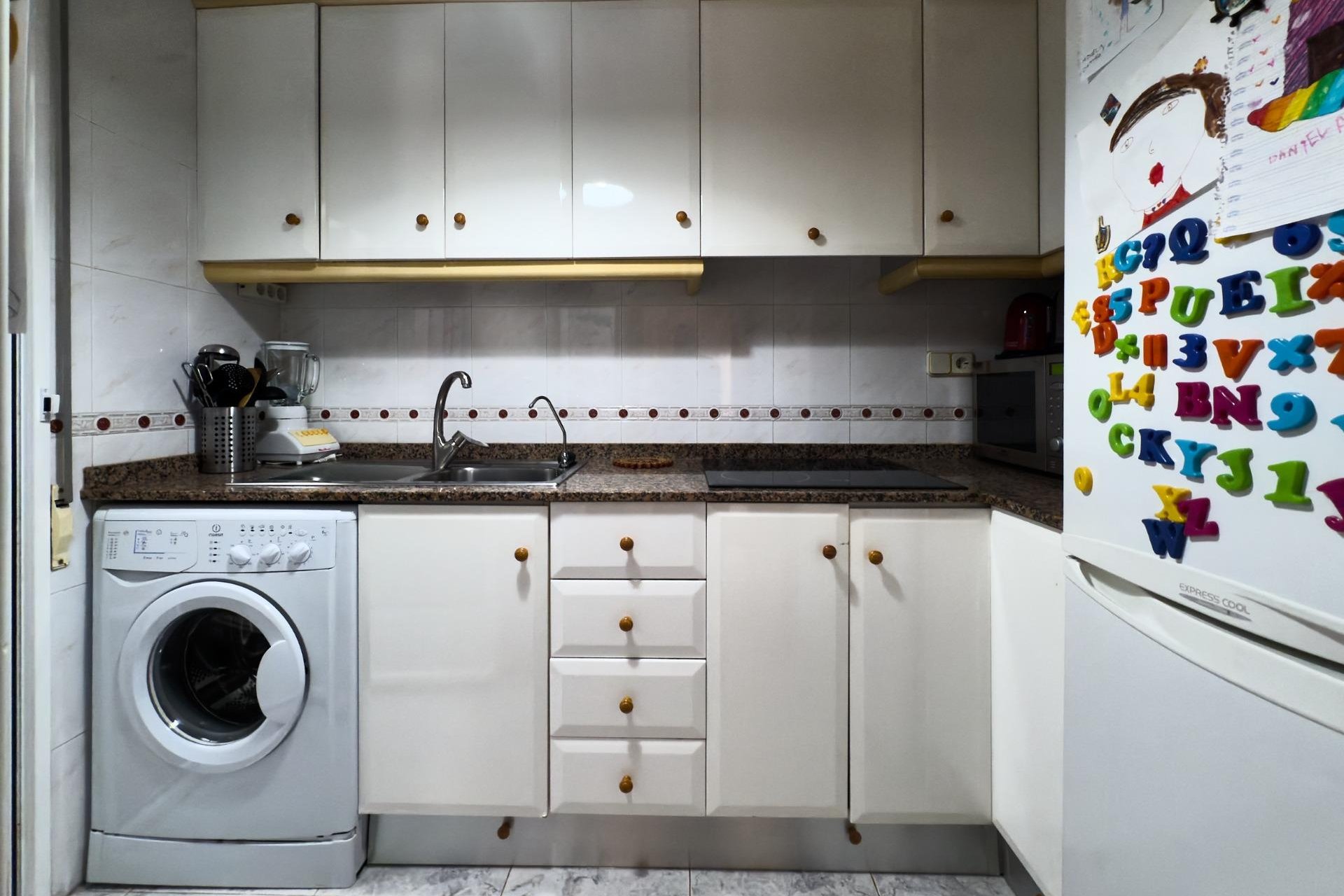 Resale - Apartment / flat -
Torrevieja - La Mata