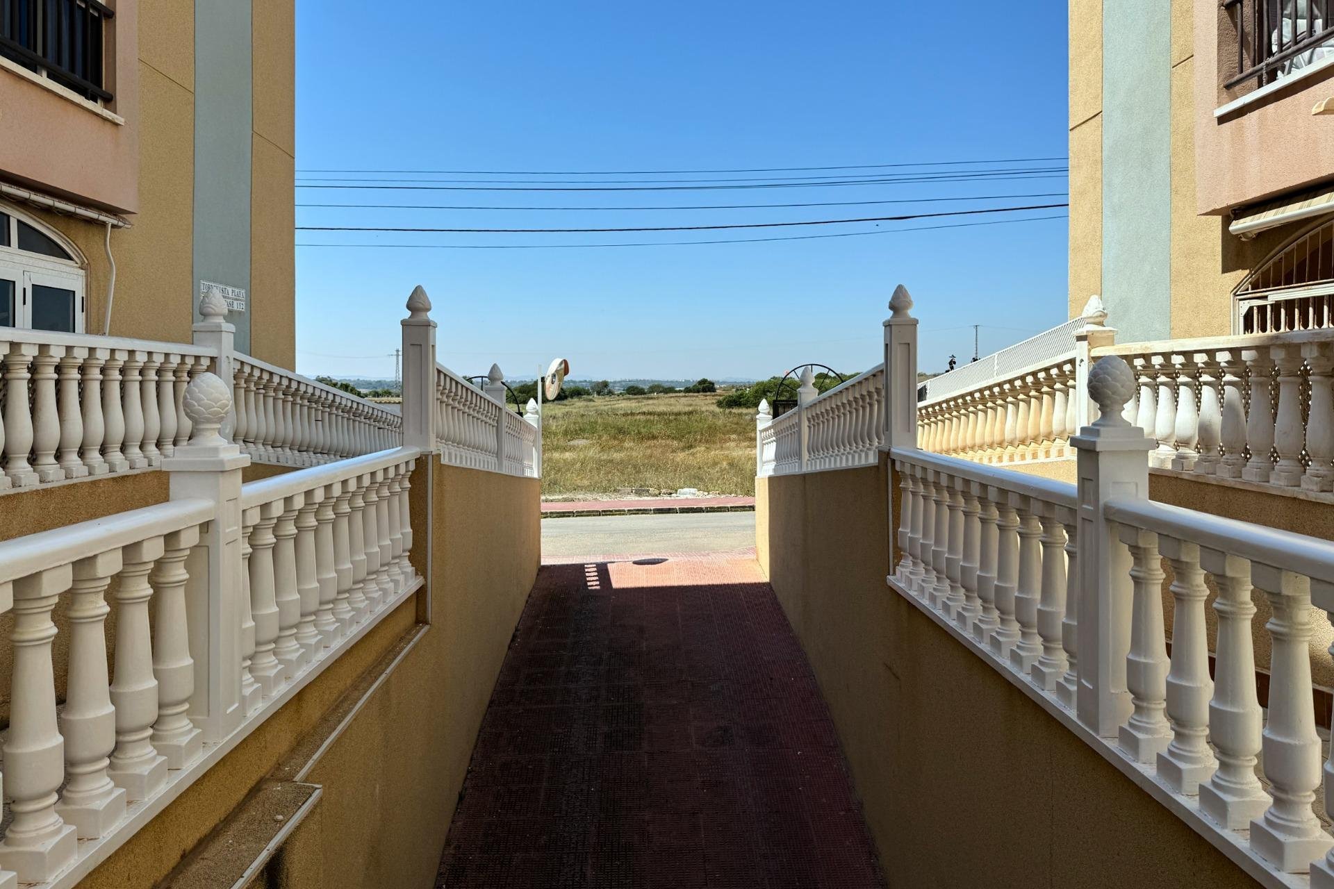 Resale - Apartment / flat -
Torrevieja - La Mata