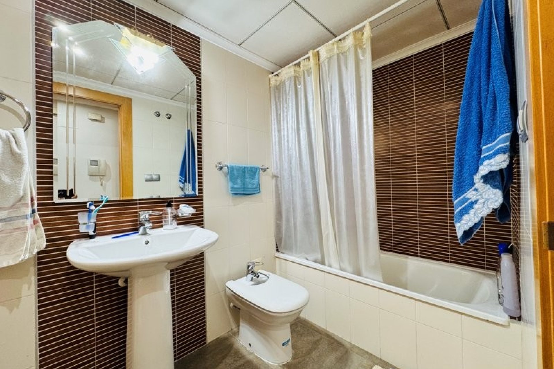 Resale - Apartment / flat -
Torrevieja - La Mata