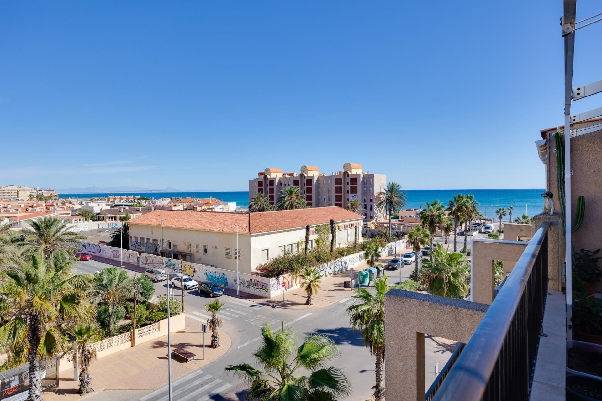 Resale - Apartment / flat -
Torrevieja - La Mata