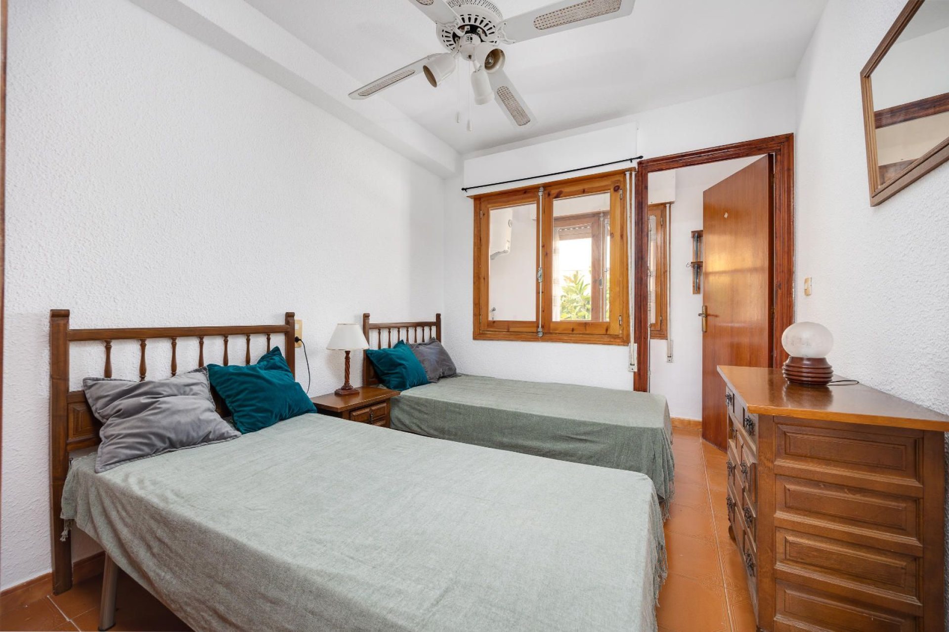 Resale - Apartment / flat -
Torrevieja - La Mata