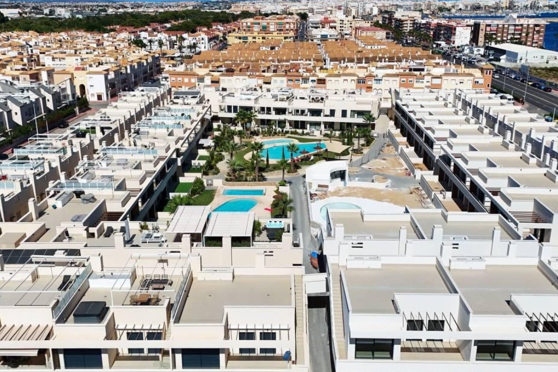 Resale - Apartment / flat -
Torrevieja - La Veleta