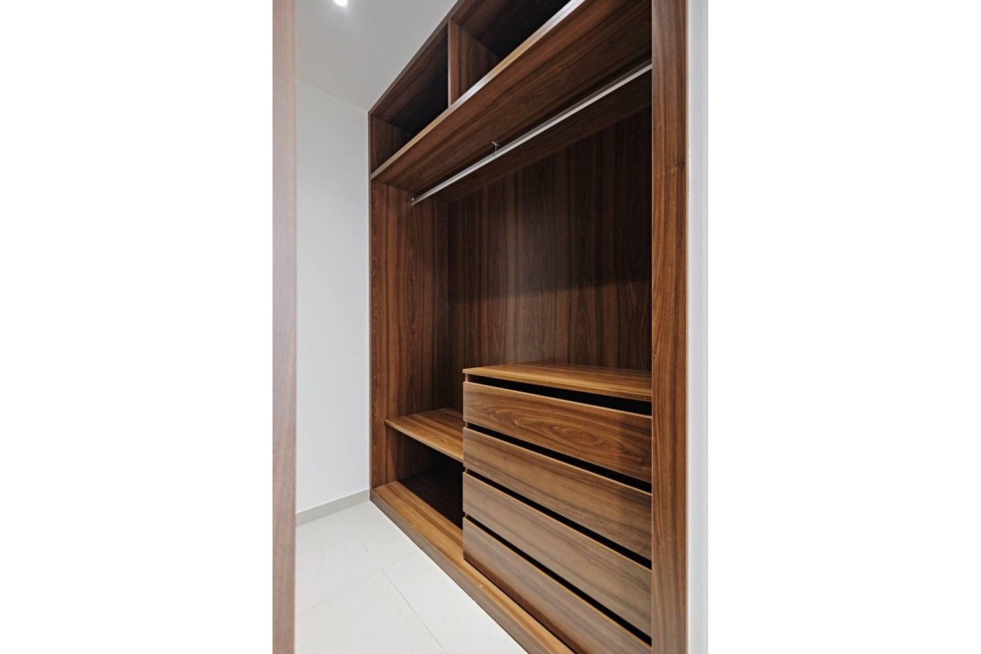 Resale - Apartment / flat -
Torrevieja - La Veleta