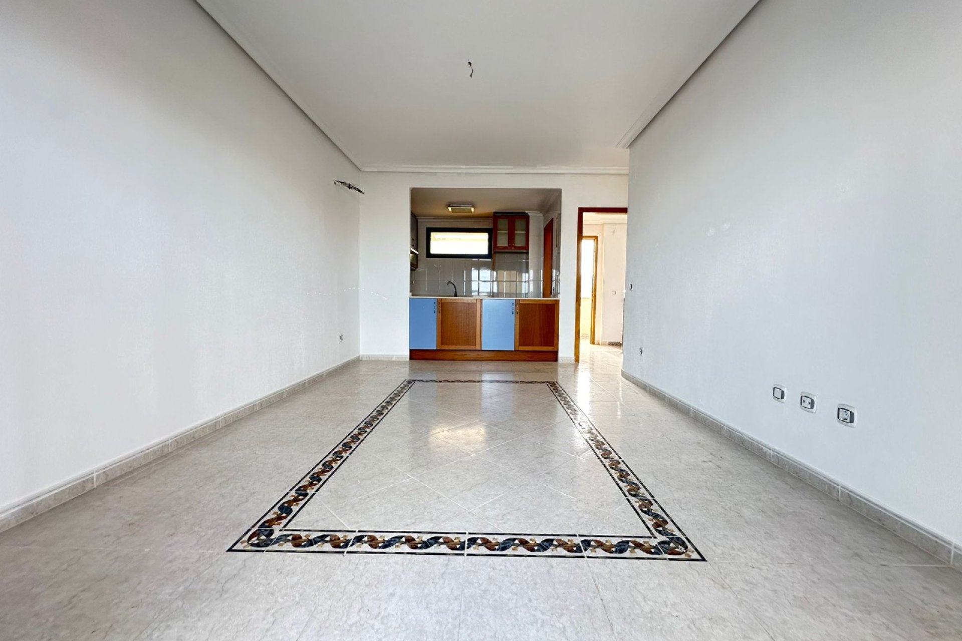 Resale - Apartment / flat -
Torrevieja - La Veleta