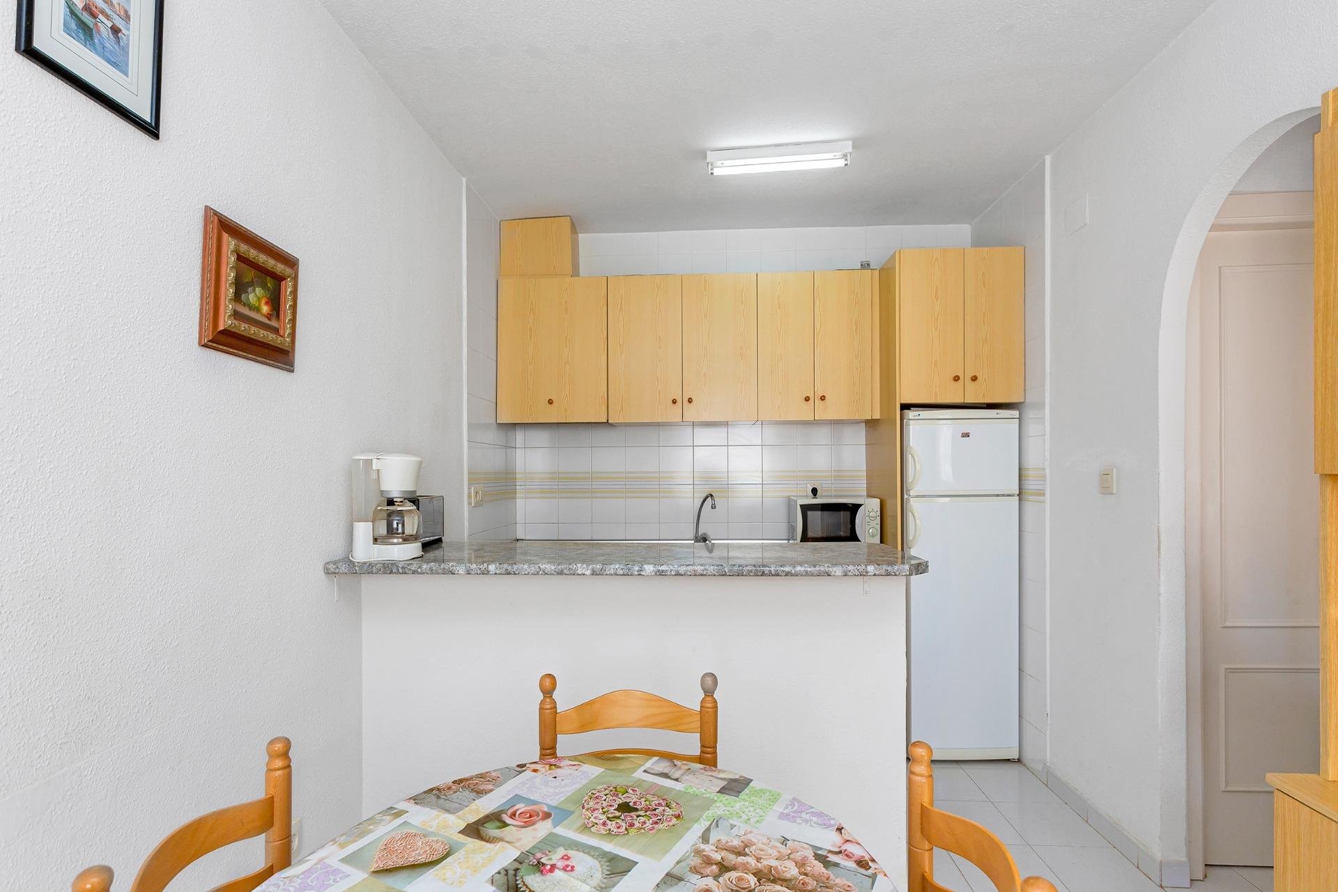 Resale - Apartment / flat -
Torrevieja - Lago jardin