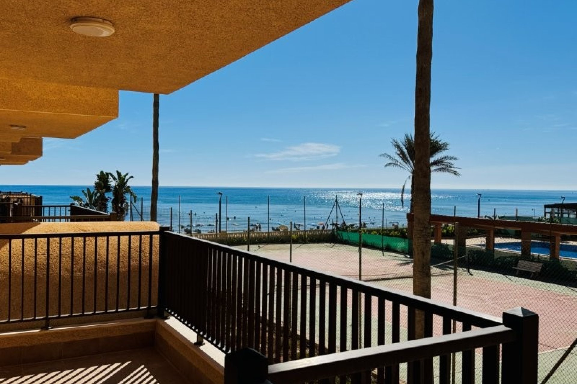 Resale - Apartment / flat -
Torrevieja - Los Europeos