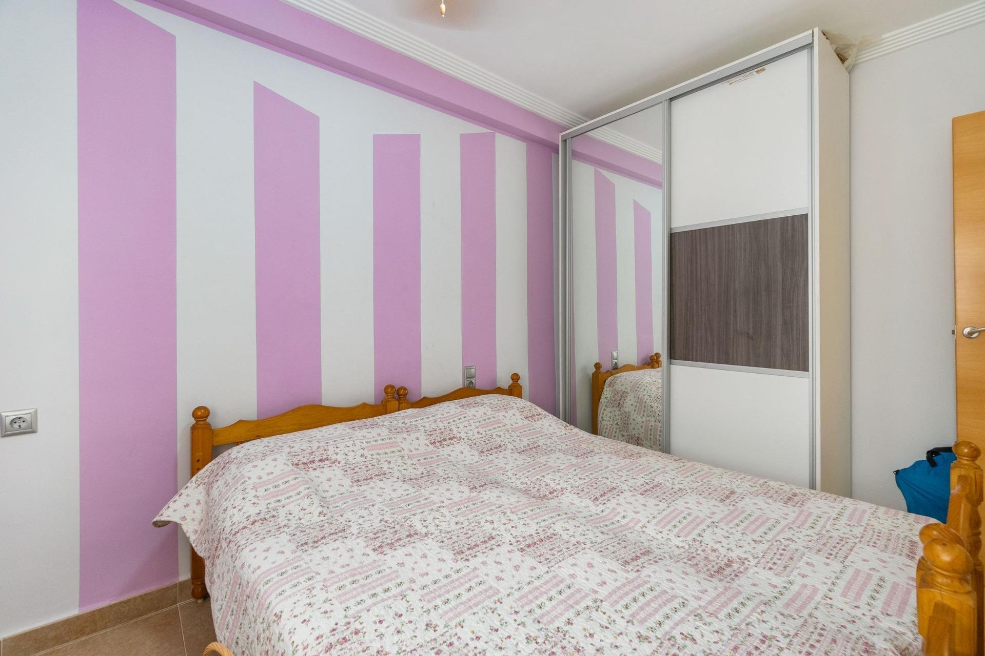 Resale - Apartment / flat -
Torrevieja - Los Europeos