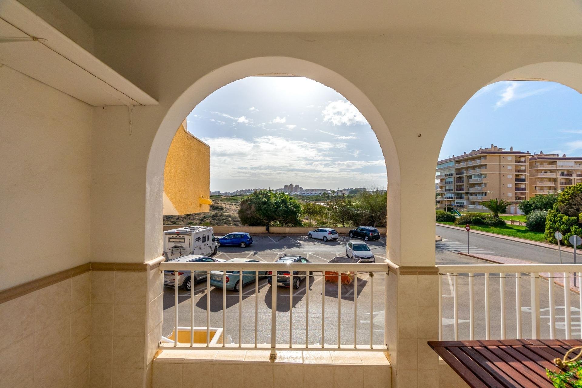 Resale - Apartment / flat -
Torrevieja - Los Europeos