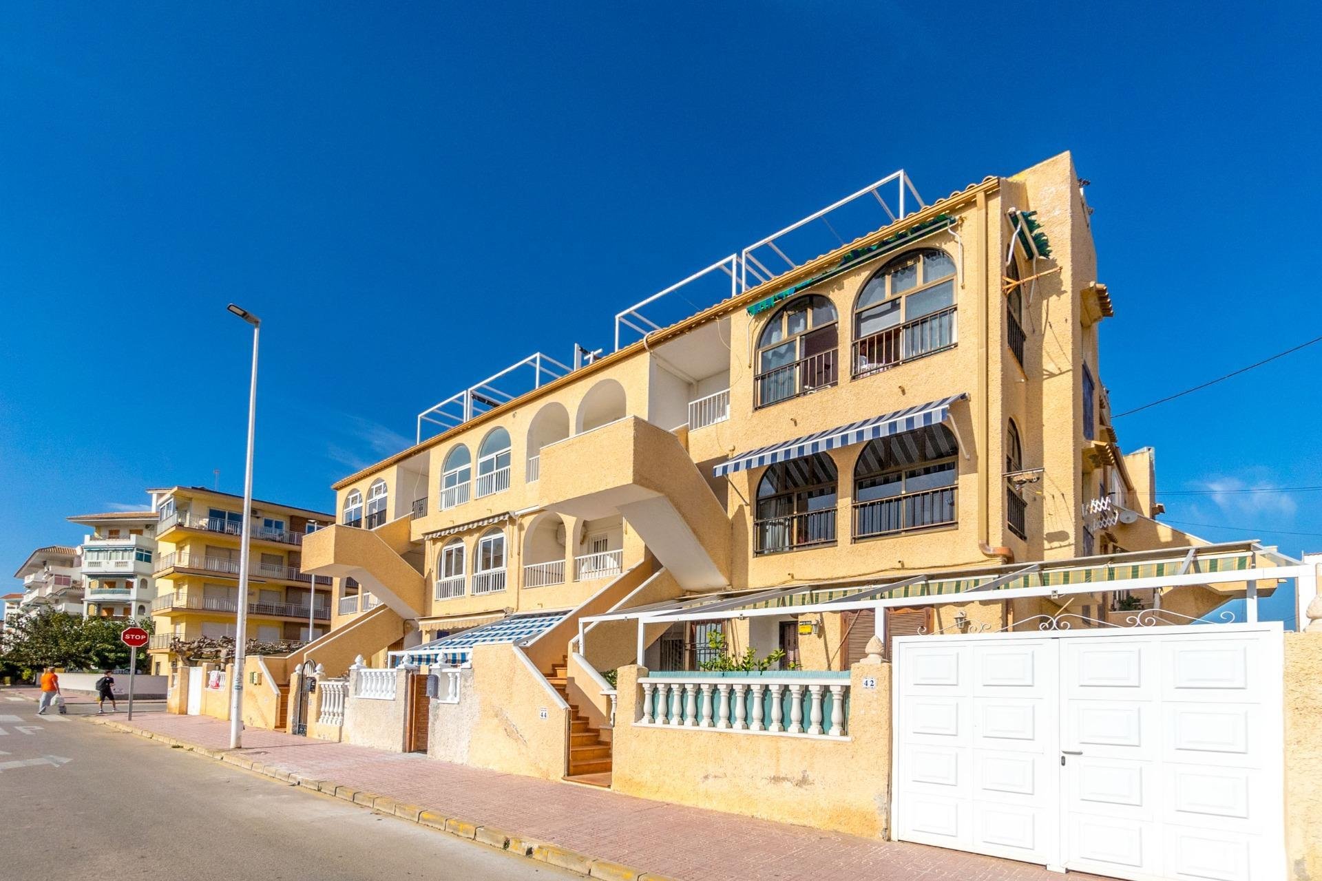 Resale - Apartment / flat -
Torrevieja - Los Europeos