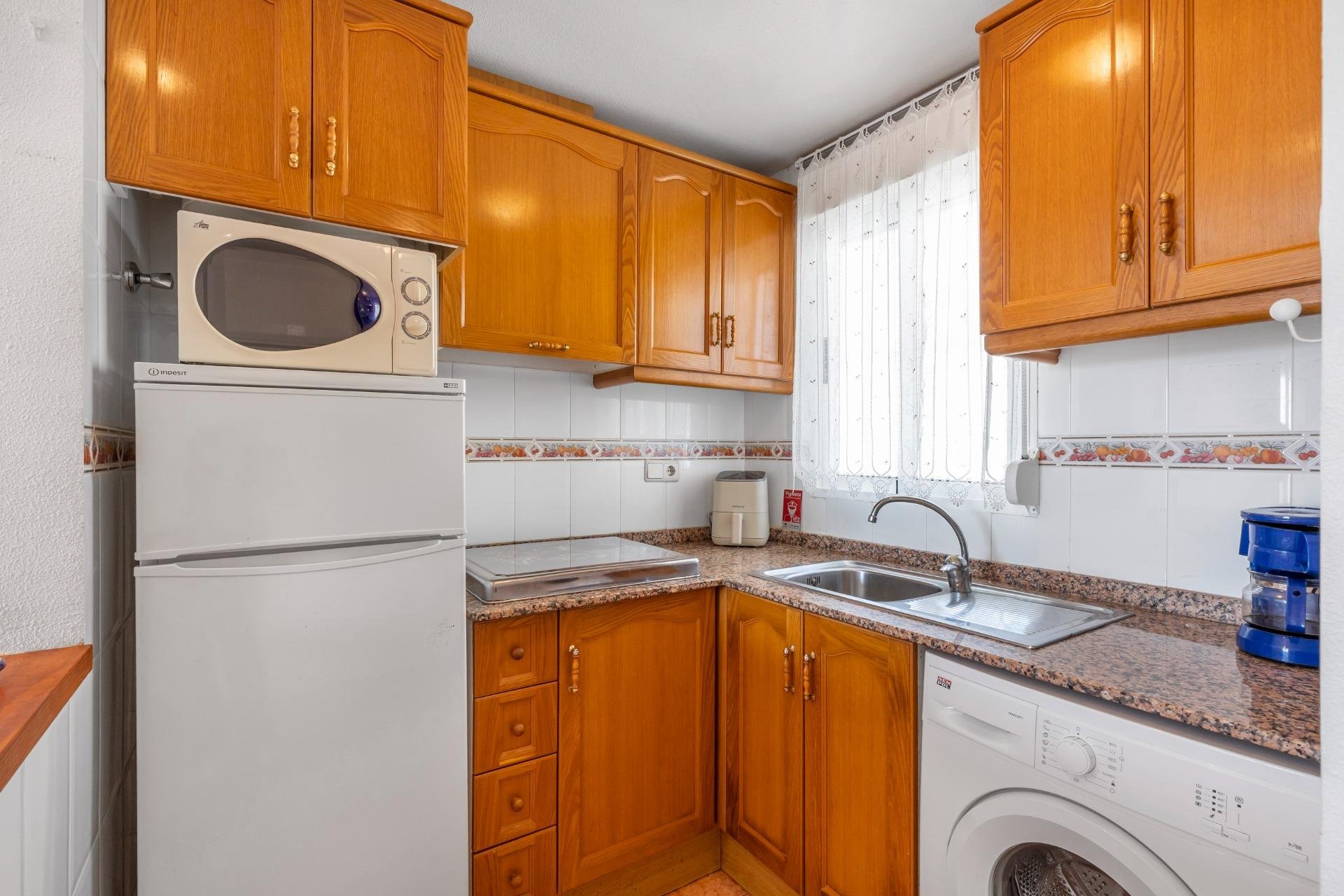Resale - Apartment / flat -
Torrevieja - Nueva Torrevieja