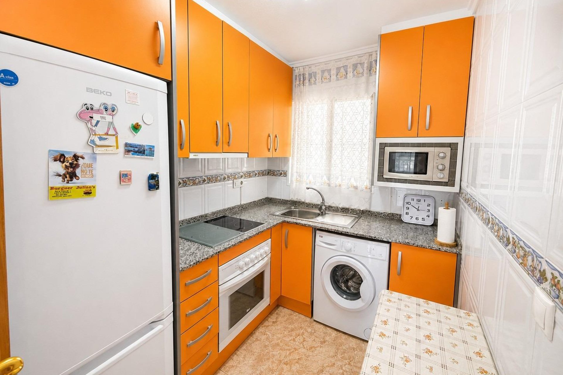 Resale - Apartment / flat -
Torrevieja - Nueva Torrevieja