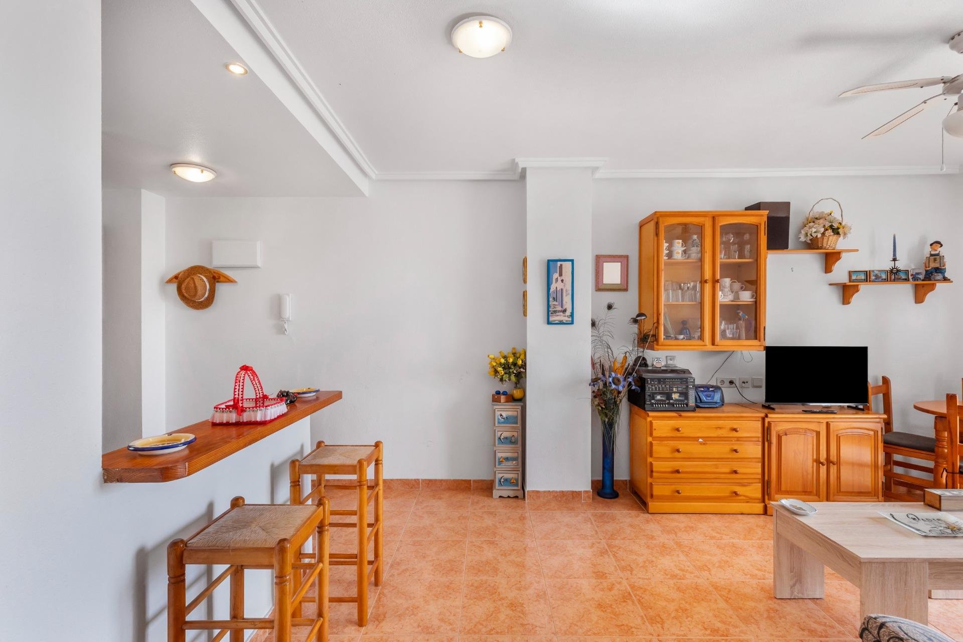 Resale - Apartment / flat -
Torrevieja - Nueva Torrevieja