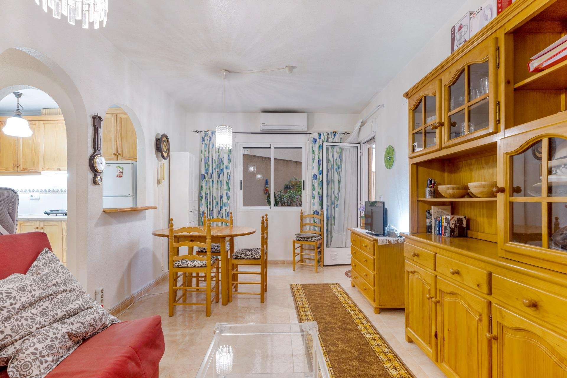 Resale - Apartment / flat -
Torrevieja - Parque las naciones