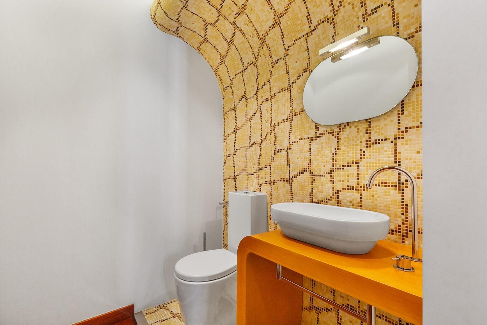 Resale - Apartment / flat -
Torrevieja - Paseo maritimo