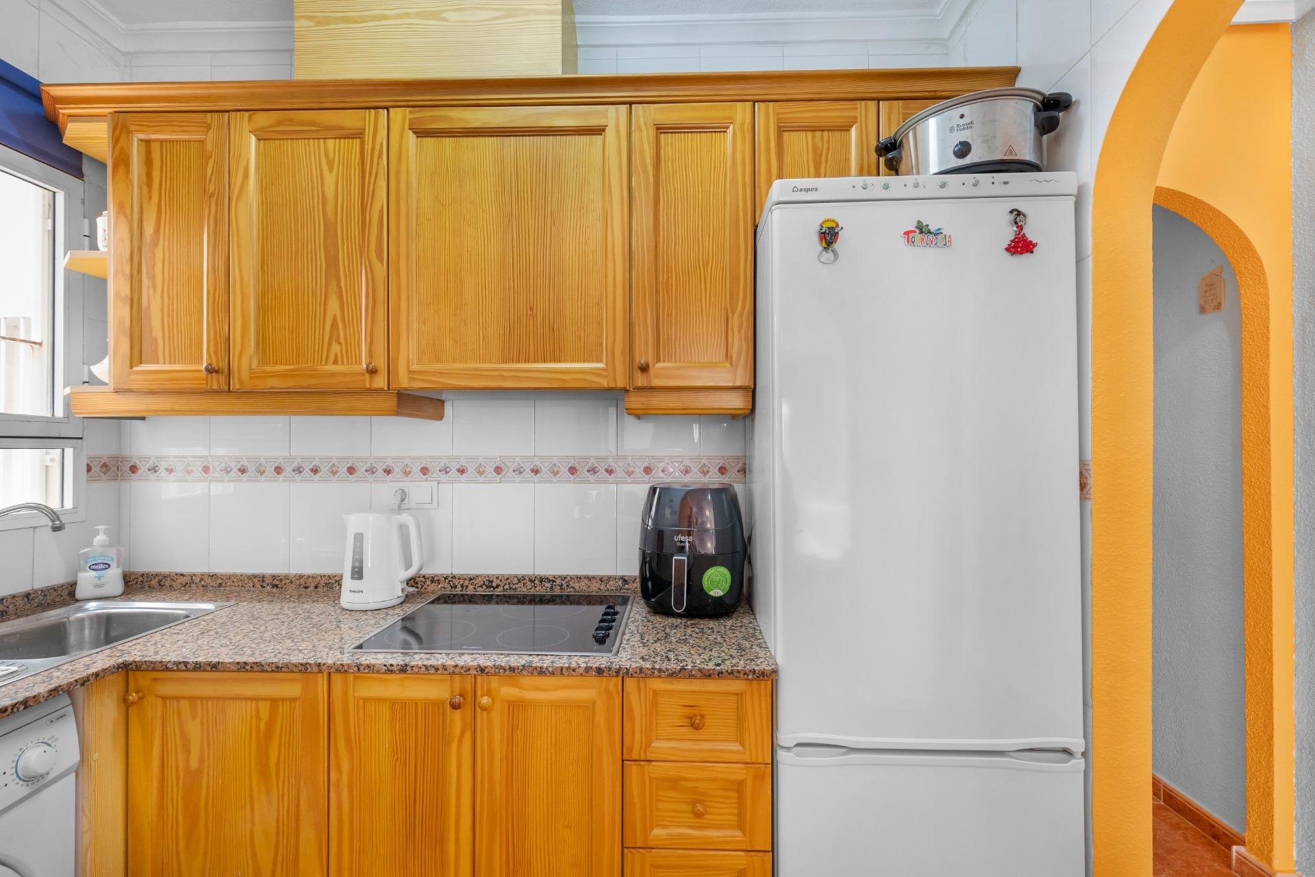 Resale - Apartment / flat -
Torrevieja - Paseo maritimo