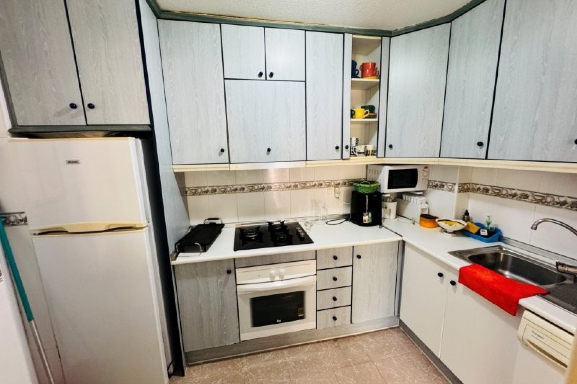 Resale - Apartment / flat -
Torrevieja - Pinada Beach II