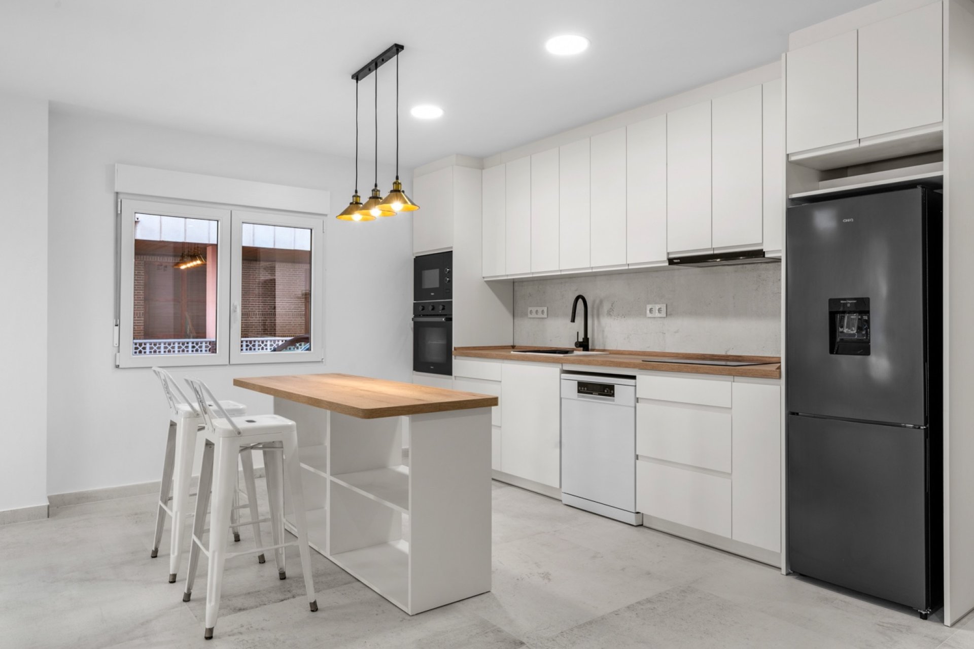 Resale - Apartment / flat -
Torrevieja - Playa Acequion
