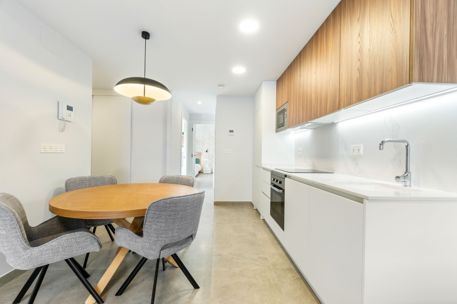 Resale - Apartment / flat -
Torrevieja - Playa de El Cura