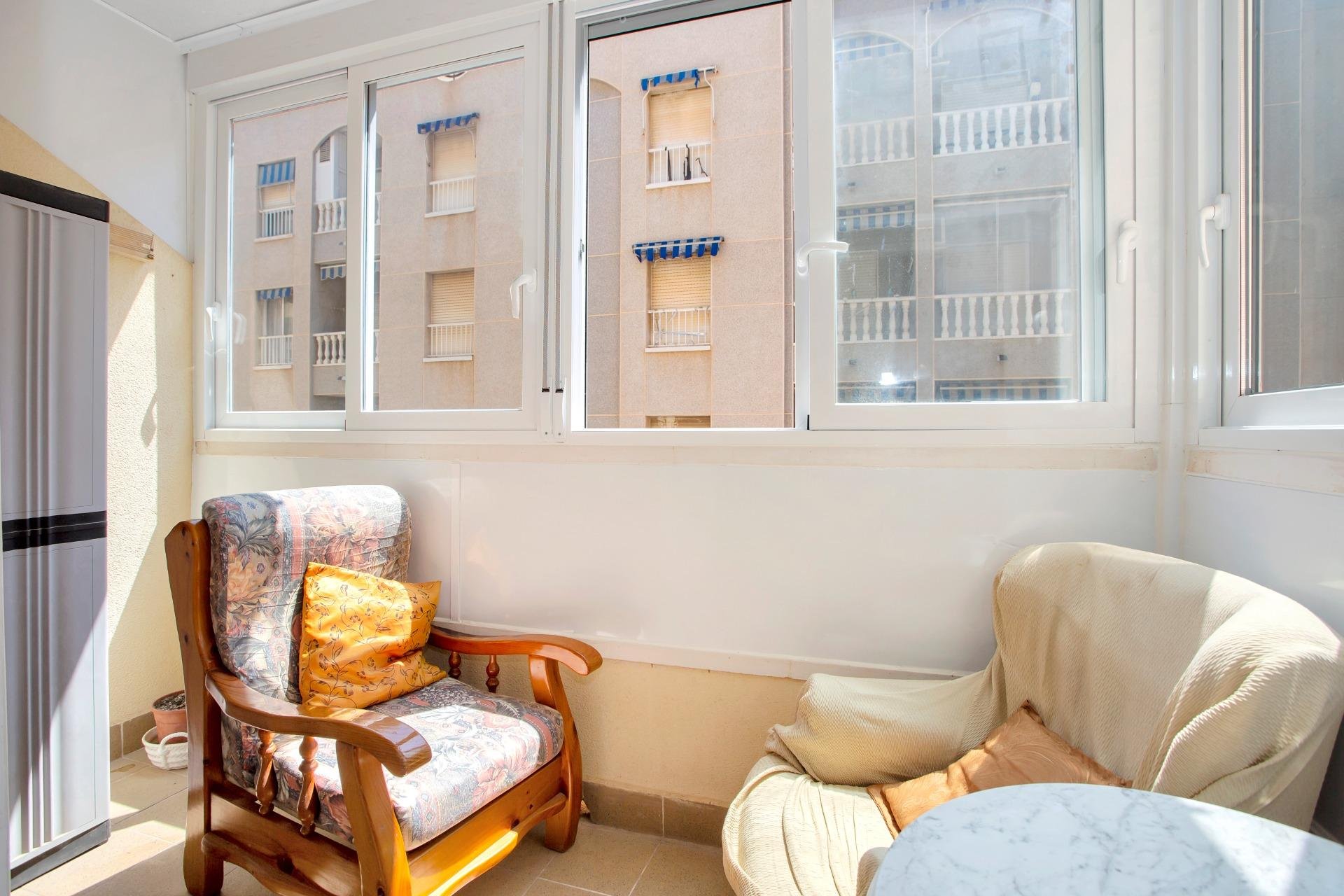 Resale - Apartment / flat -
Torrevieja - Playa de los Locos