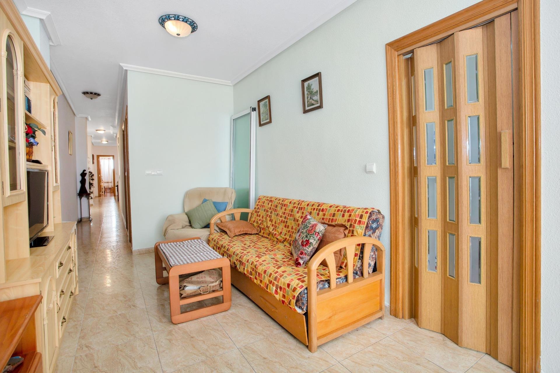 Resale - Apartment / flat -
Torrevieja - Playa de los Locos