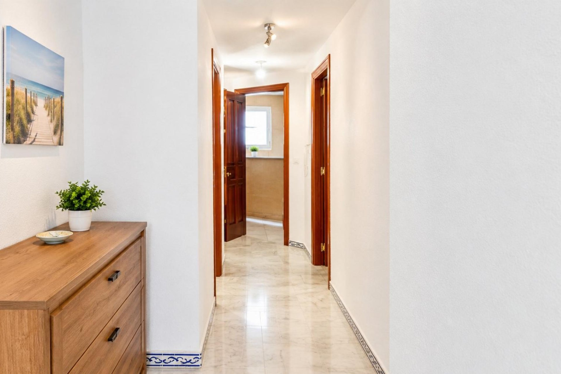 Resale - Apartment / flat -
Torrevieja - Playa de los Locos
