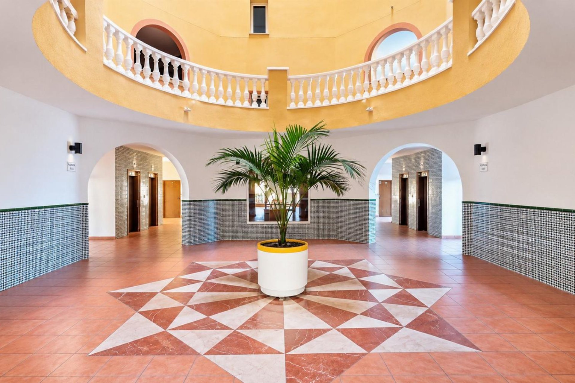 Resale - Apartment / flat -
Torrevieja - Playa de los Locos