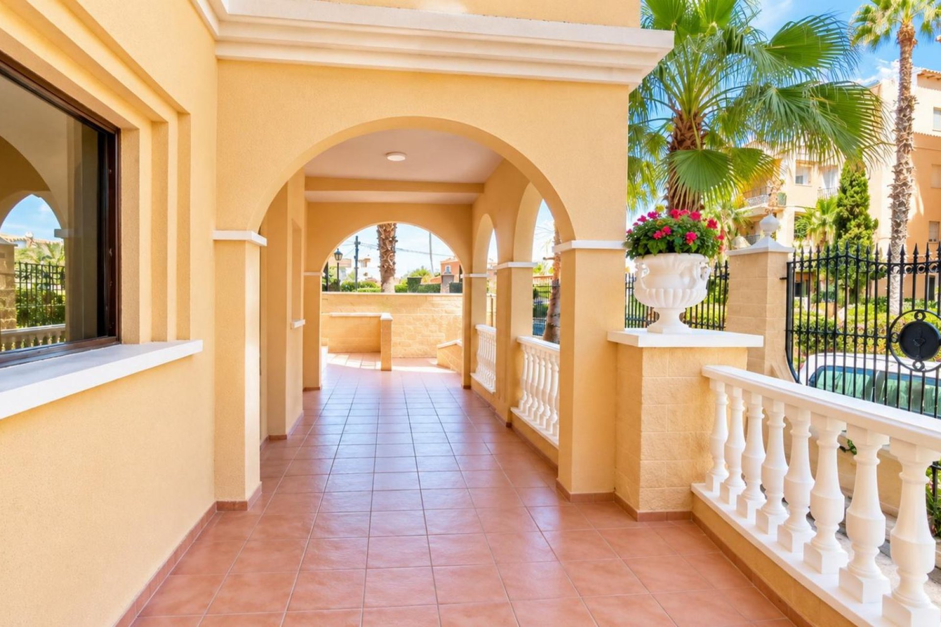 Resale - Apartment / flat -
Torrevieja - Playa de los Locos