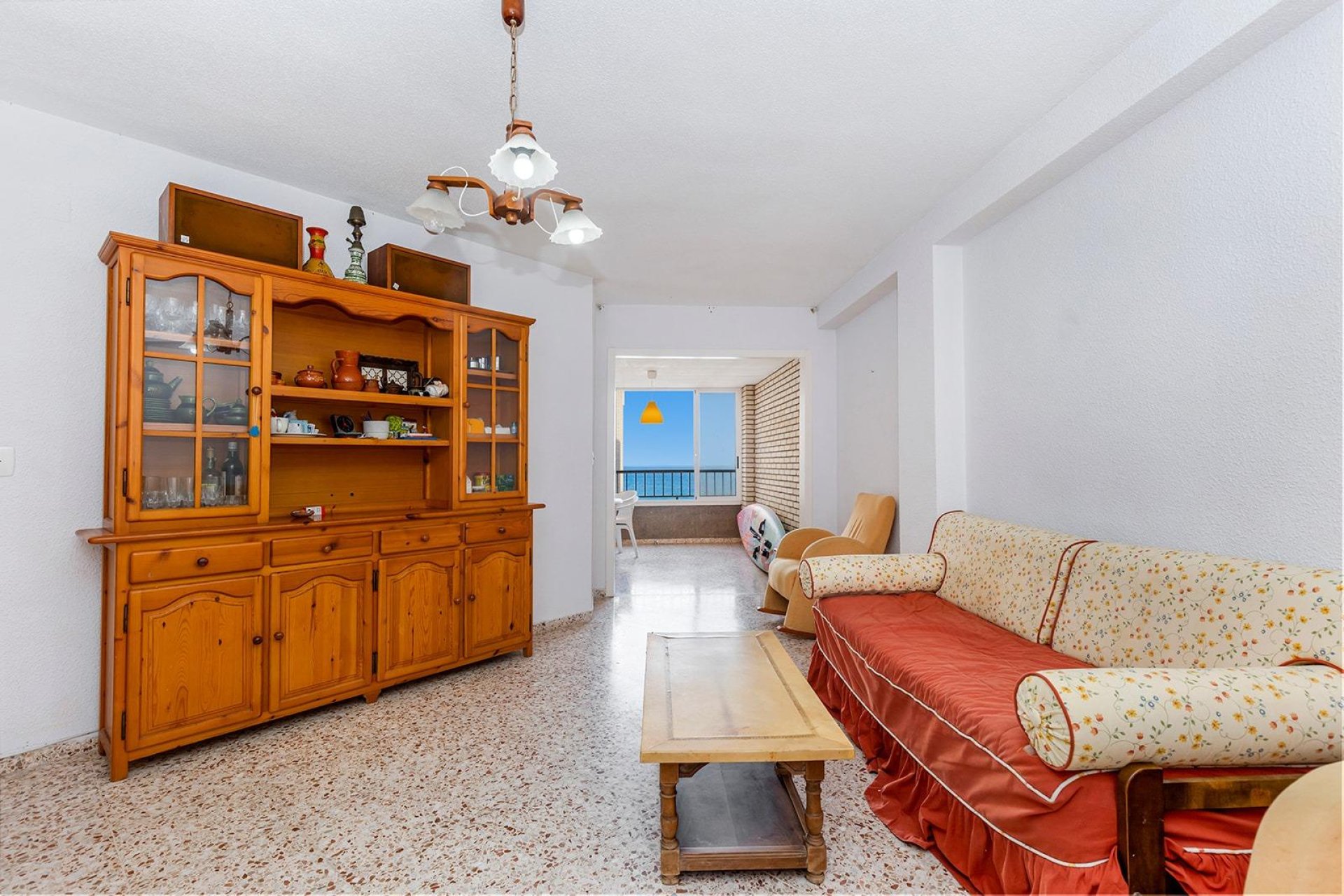 Resale - Apartment / flat -
Torrevieja - Playa de los locos