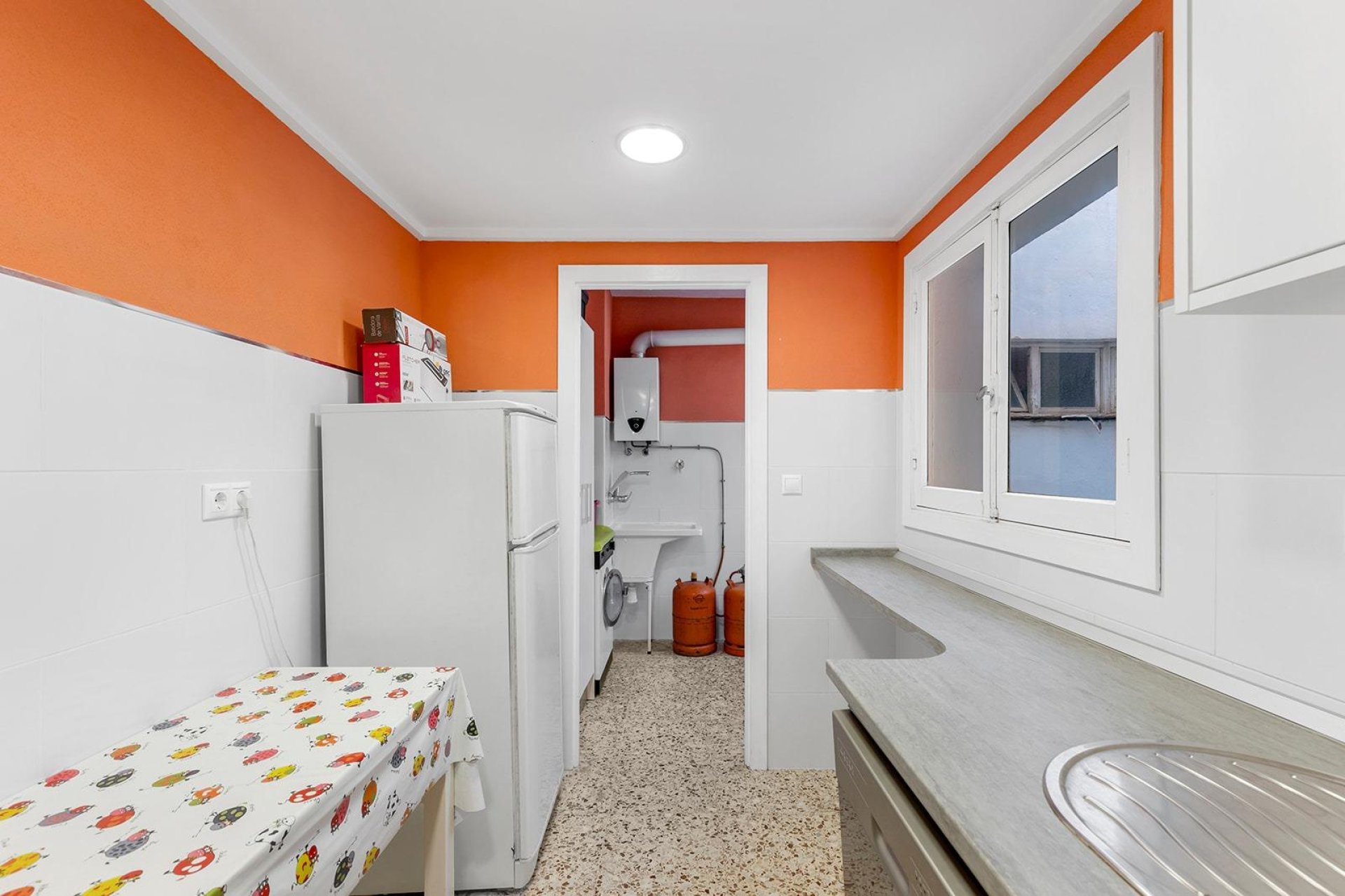 Resale - Apartment / flat -
Torrevieja - Playa de los locos