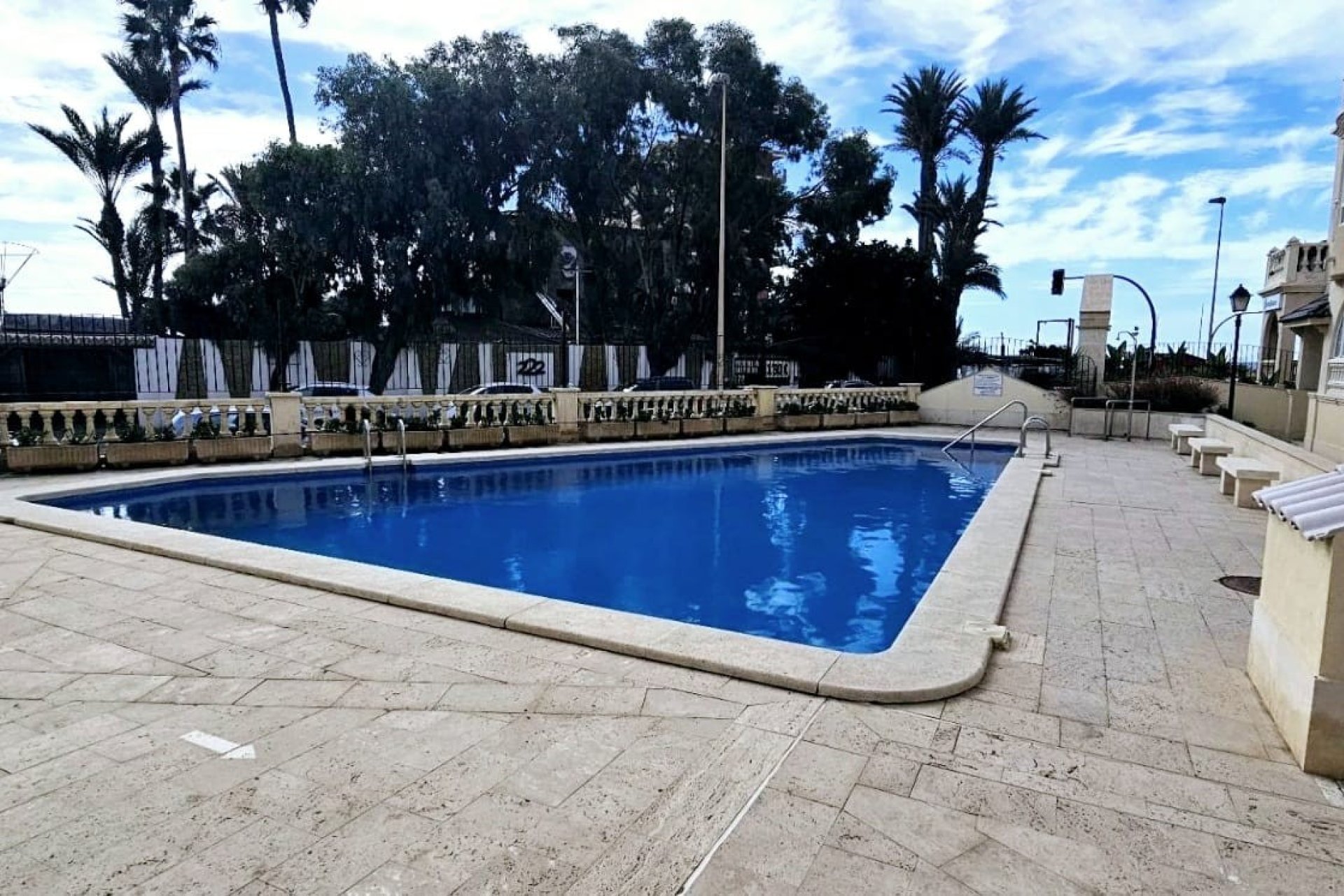 Resale - Apartment / flat -
Torrevieja - Playa de los Locos