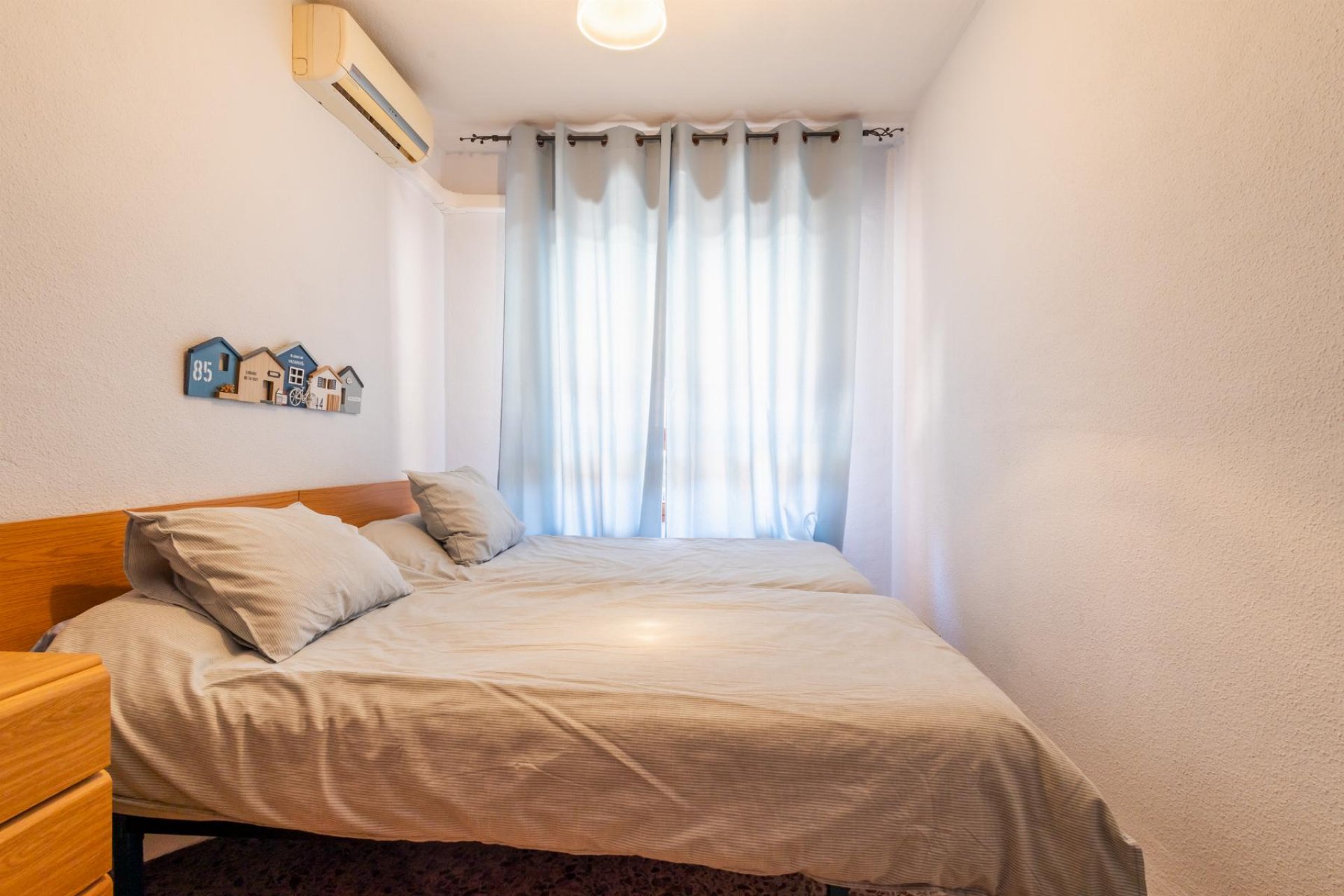 Resale - Apartment / flat -
Torrevieja - Playa de los Naufragos