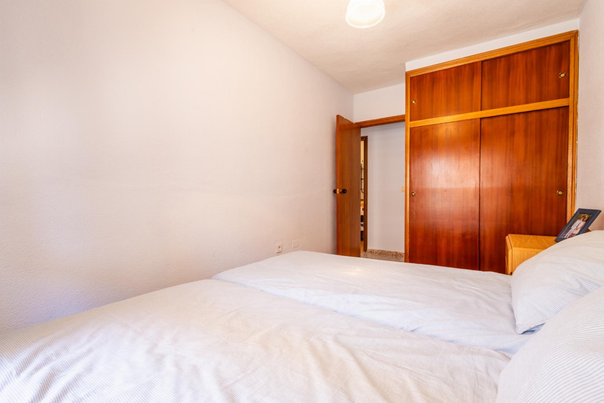 Resale - Apartment / flat -
Torrevieja - Playa de los Naufragos